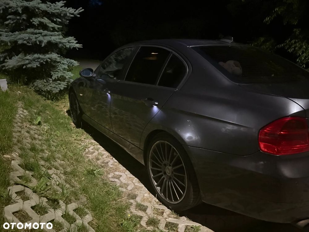 BMW Seria 3 320d - 14