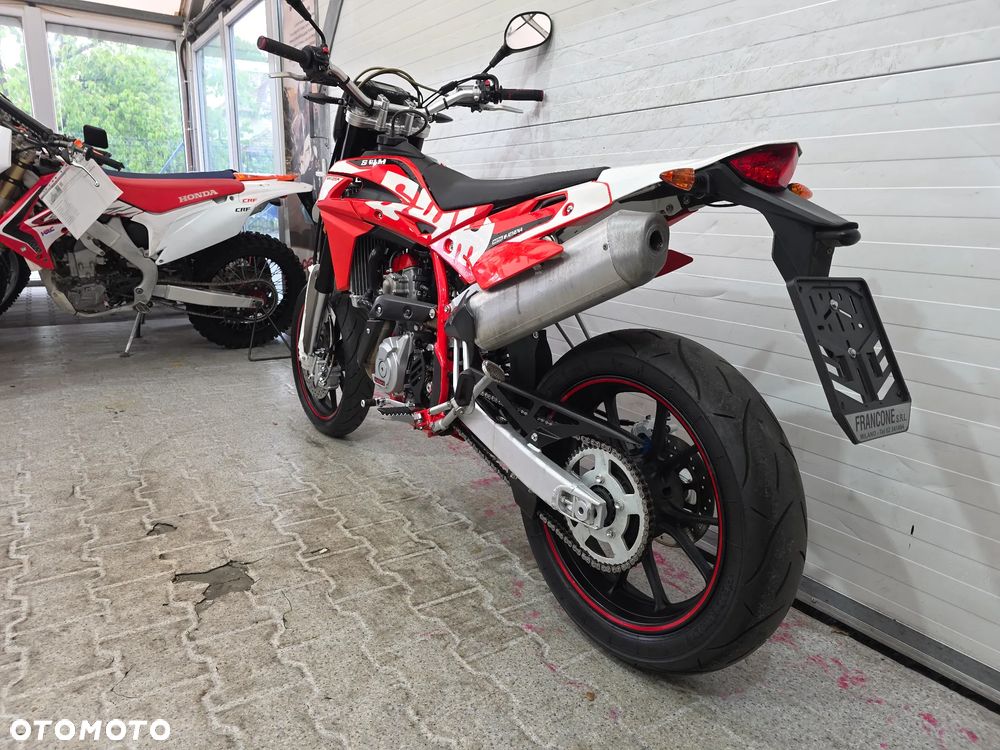 SWM SM 125 R - 11