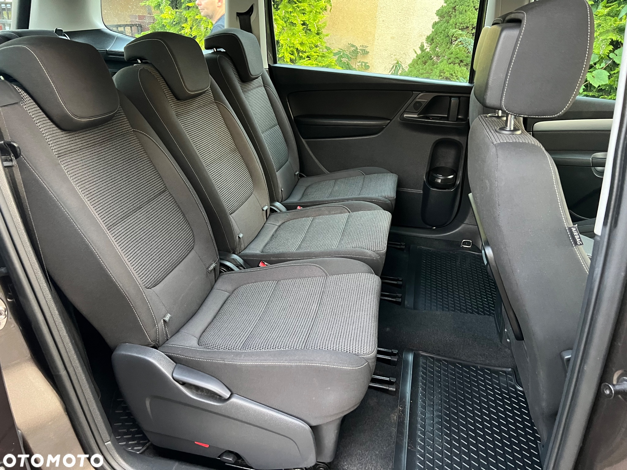 Volkswagen Sharan 2.0 TDI DSG (BlueMotion Technology) Comfortline - 36