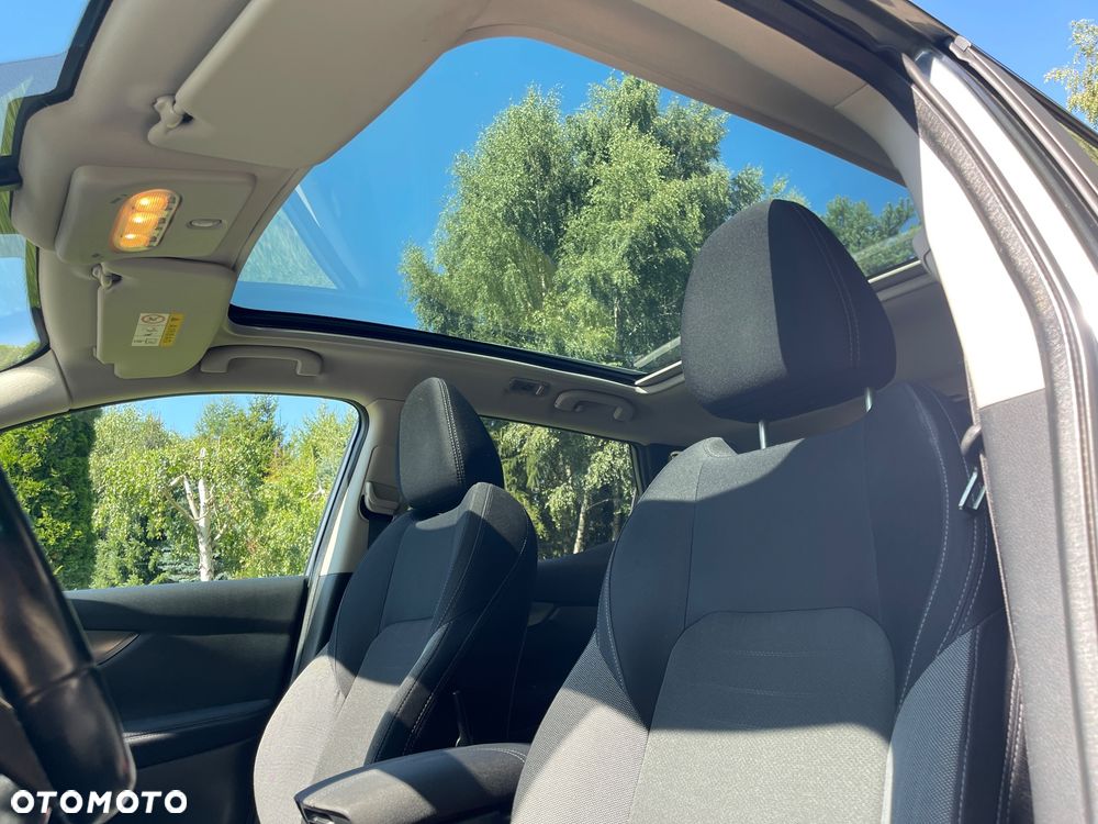 Nissan Qashqai 1.6 DIG-T N-Connecta - 16