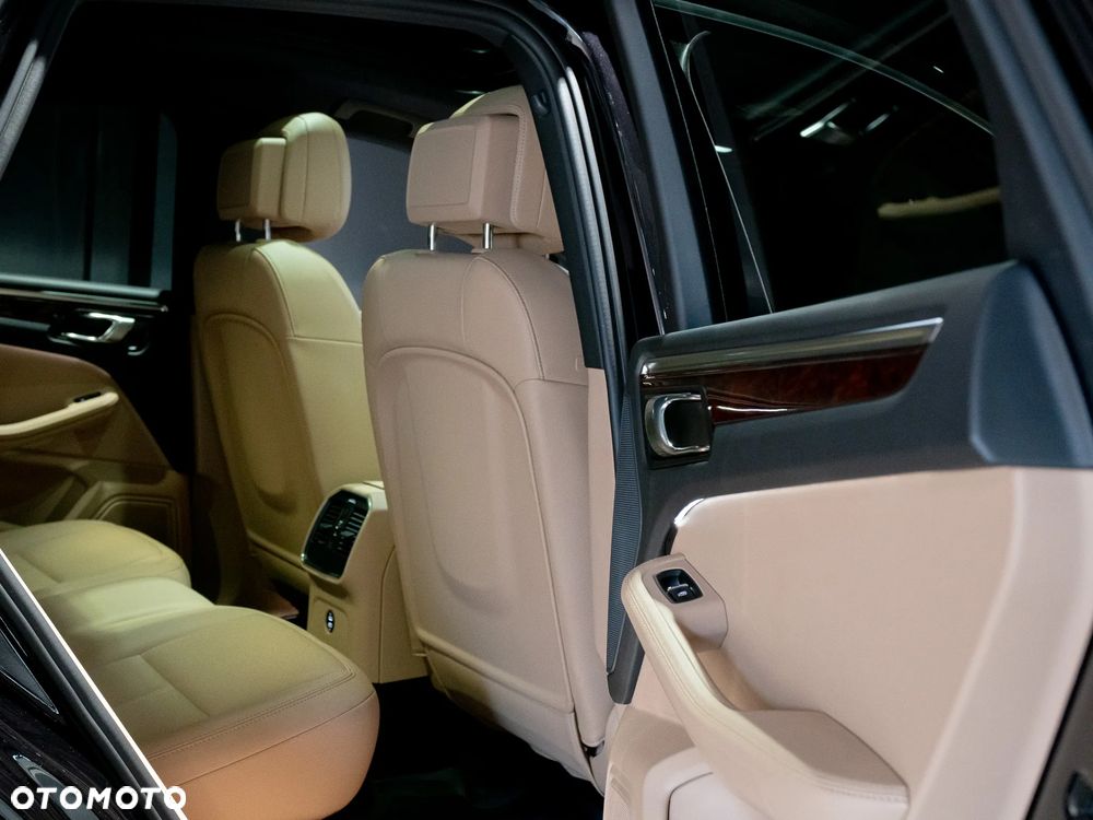 Porsche Macan Standard - 20