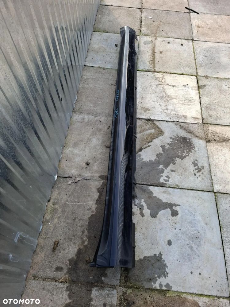 LISTWA PROGOWA NAKŁADKA PRAWA PORSCHE MACAN 95B 95b854884a PRÓG - 4