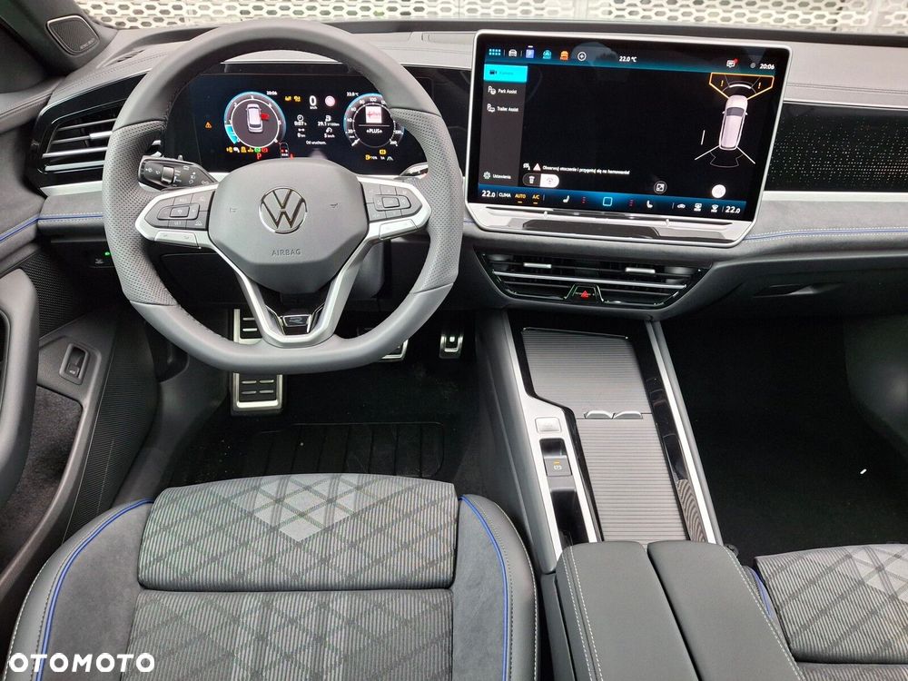 Volkswagen Passat - 24