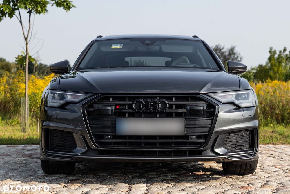 Audi A6 Avant 40 TDI quattro S tronic S line - 2