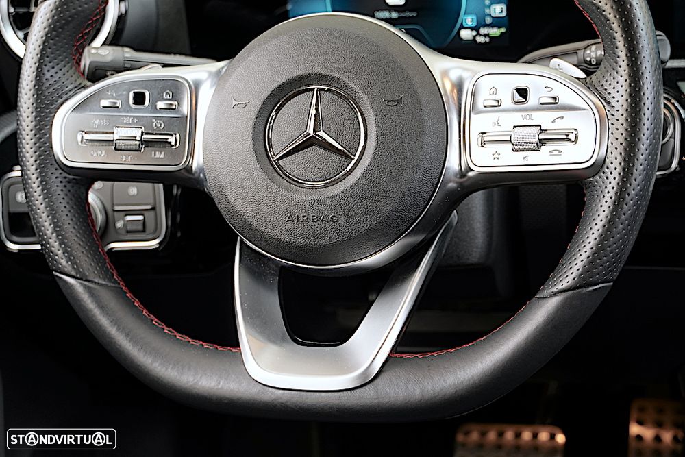 Mercedes-Benz A 250 Limousine e AMG Line - 29