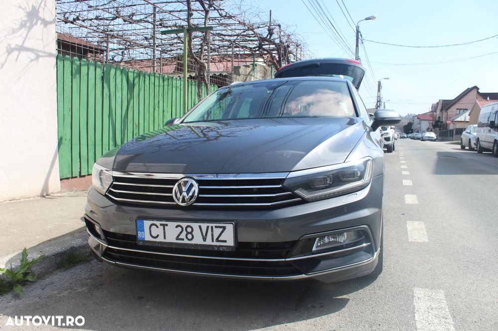 Volkswagen Passat 2.0 TDI DSG Comfortline - 3