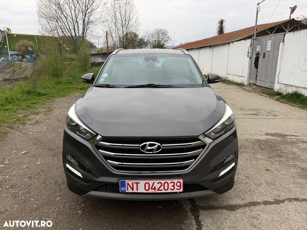 Hyundai Tucson blue 1.7 CRDi 2WD DCT Style - 16