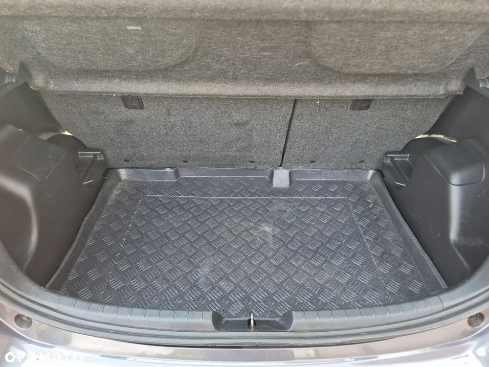 Toyota Yaris 1.0 Active EU6 - 7