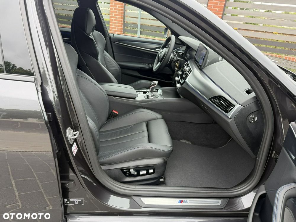 BMW Seria 5 520d xDrive mHEV M Sport sport - 8