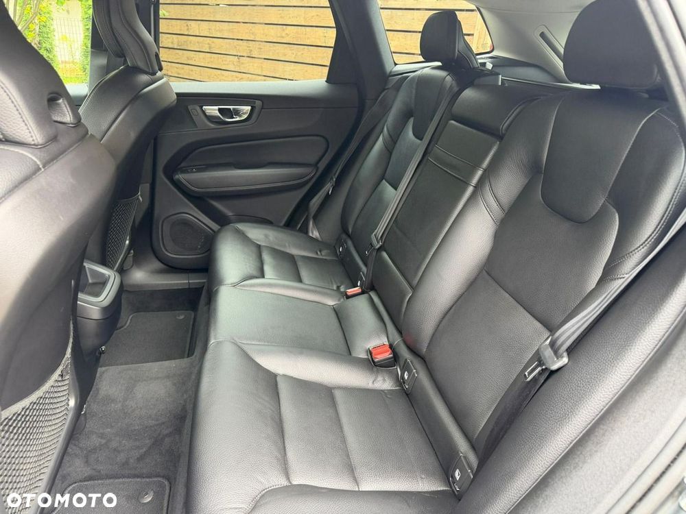 Volvo XC 60 D4 SCR Momentum - 14