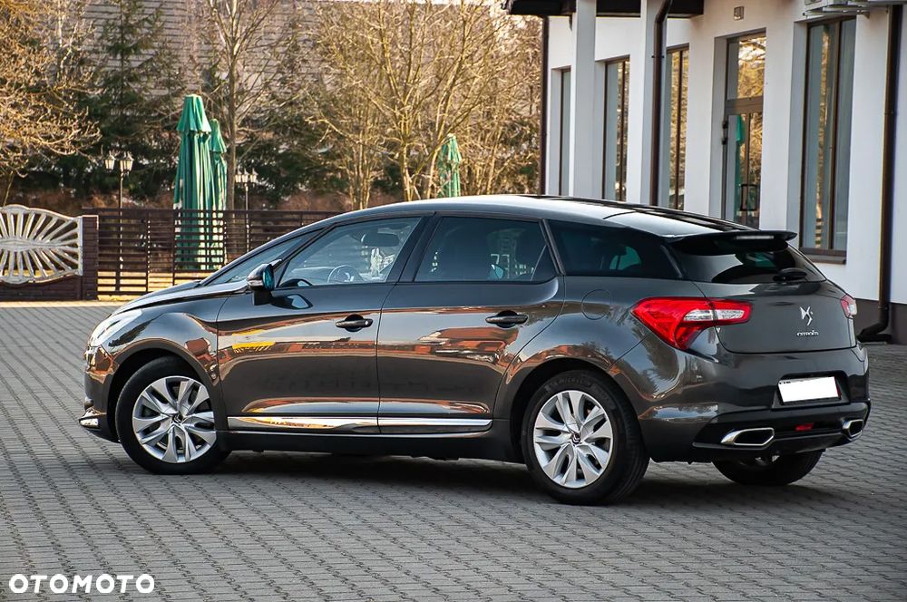 DS Automobiles DS 5 - 17