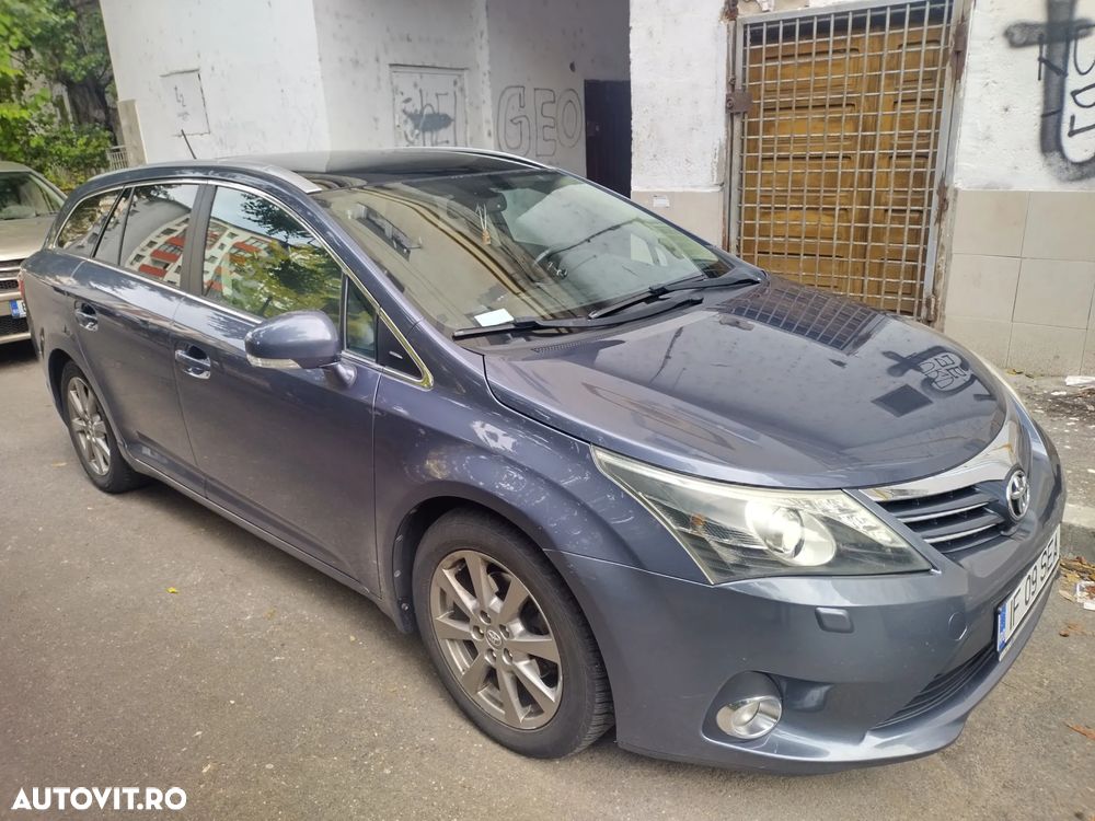 Toyota Avensis 2.0 D-4D Executive - 2