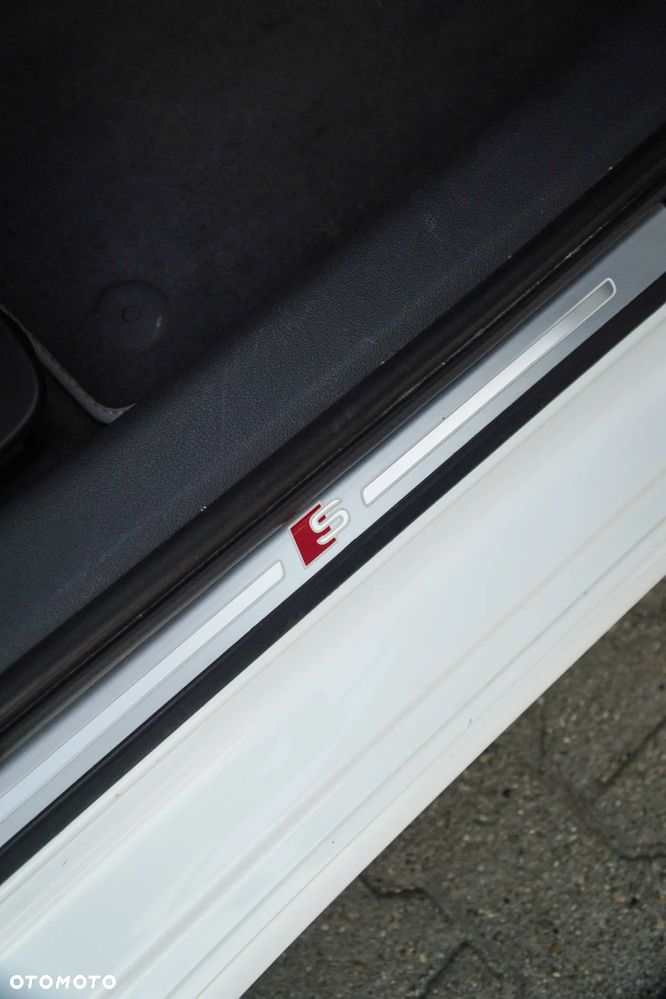 Audi A4 Limousine 2.0 TFSI quattro S tronic sport - 37