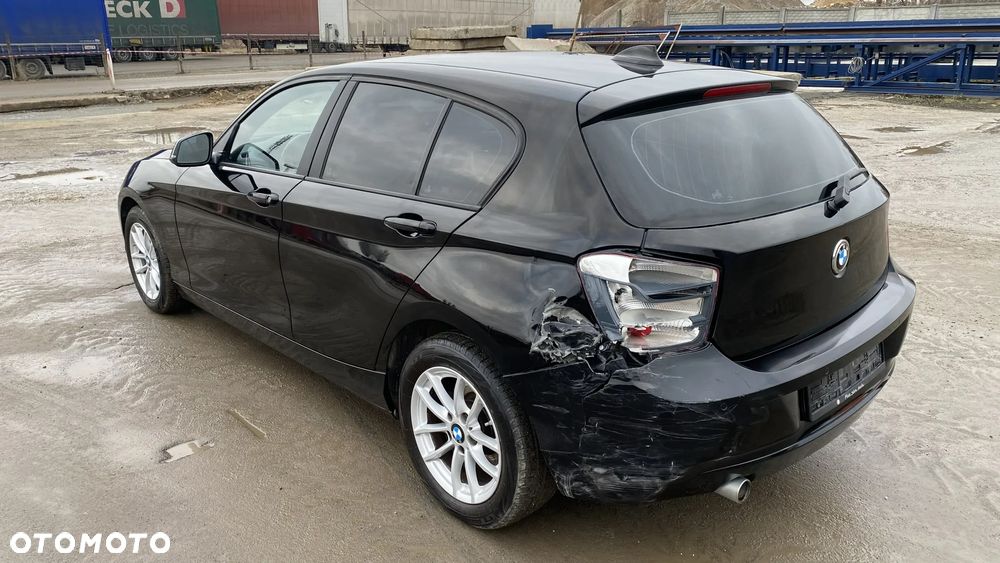 BMW Seria 1 118d - 8