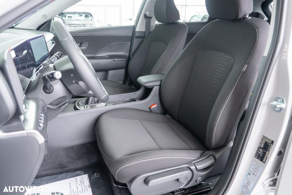 Hyundai KONA - 19