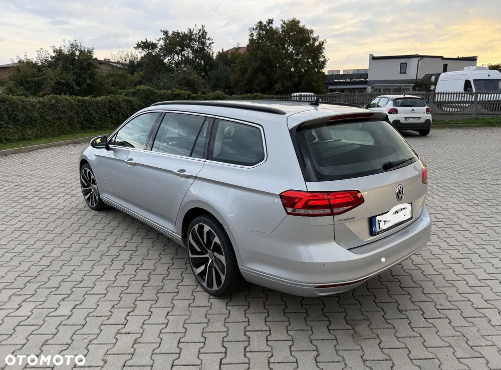 Volkswagen Passat - 8