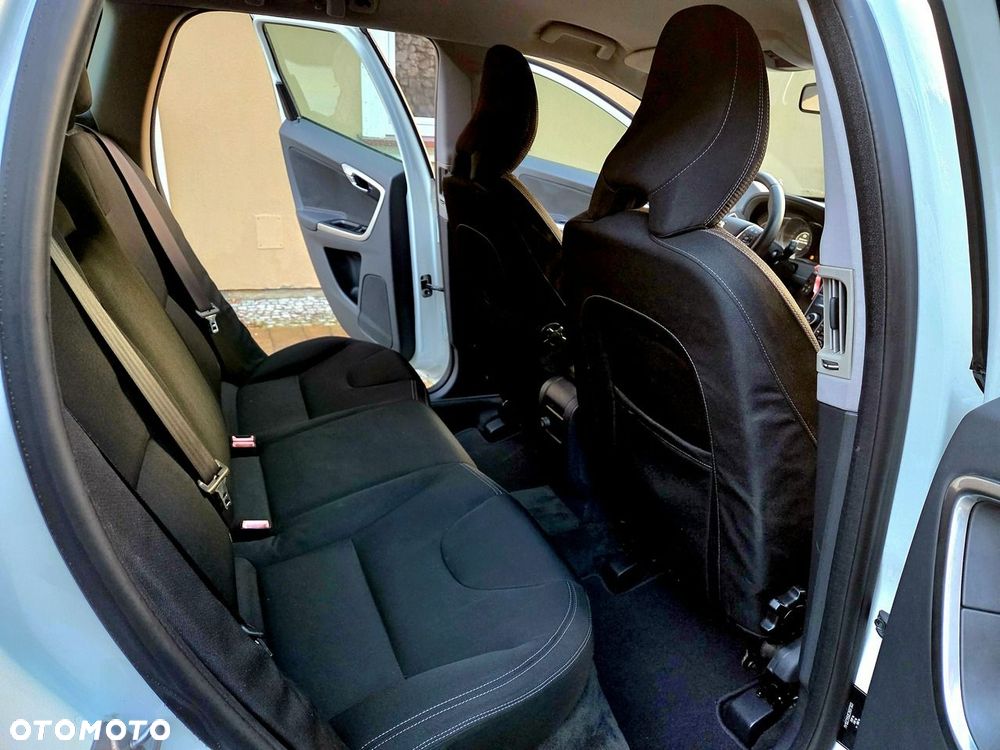 Volvo XC 60 - 13