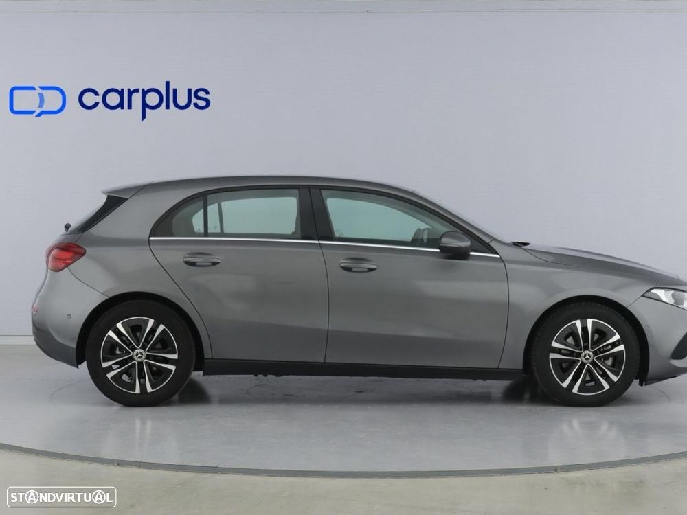 Mercedes-Benz A 200 Standard - 8
