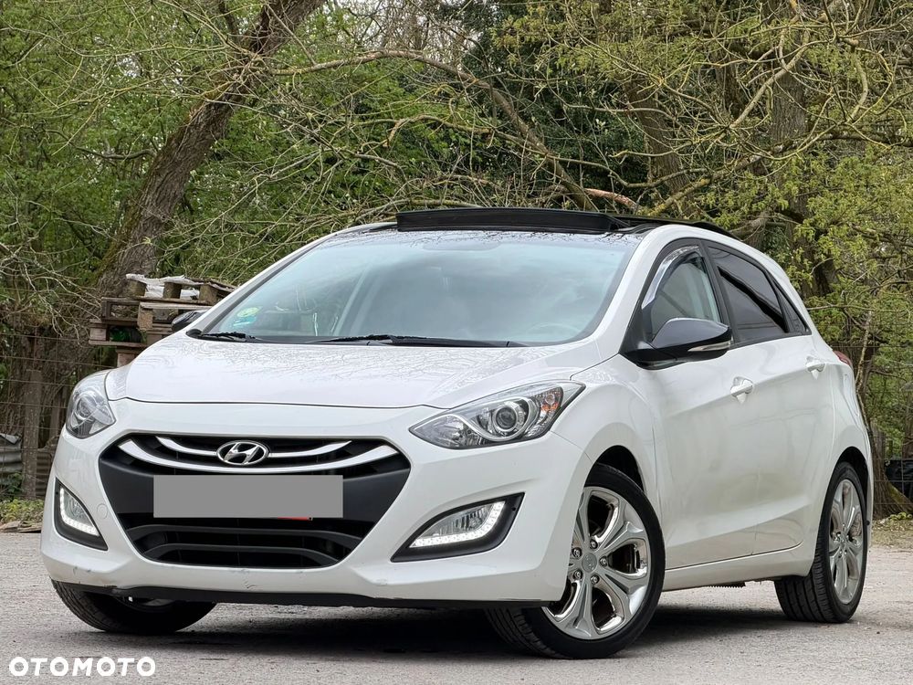 Hyundai i30 1.6 CRDi Fifa World Cup Edition - 2