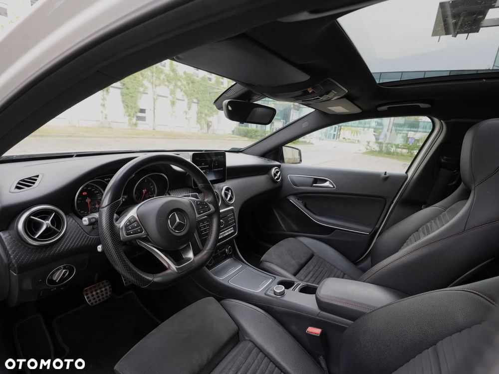Mercedes-Benz Klasa A 180 7G-DCT AMG Line - 19