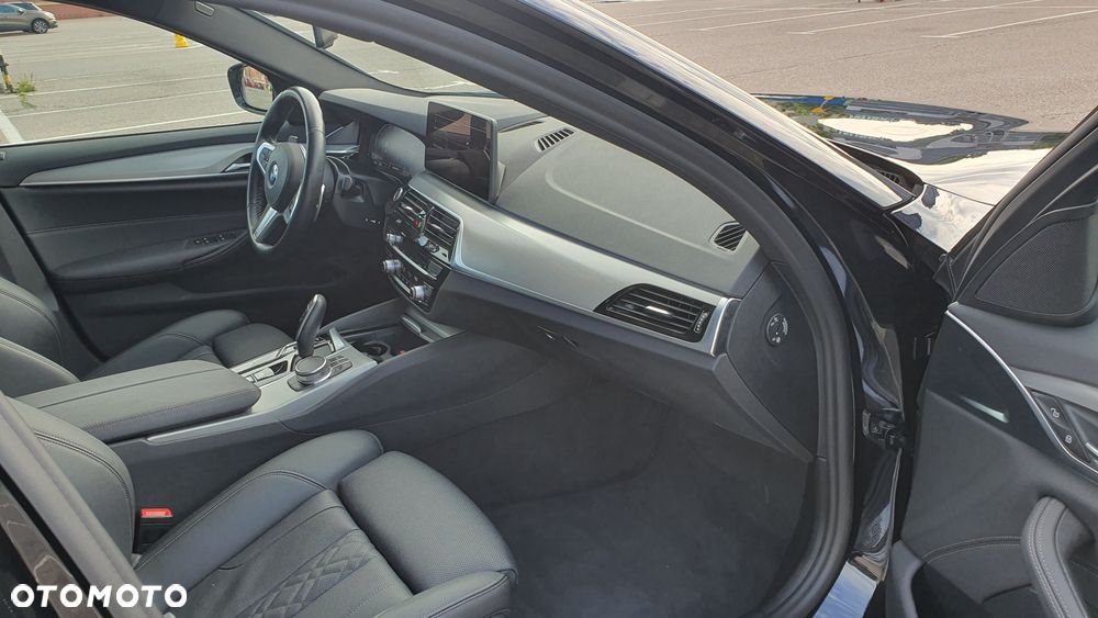 BMW Seria 5 530i GPF M Sport sport - 8