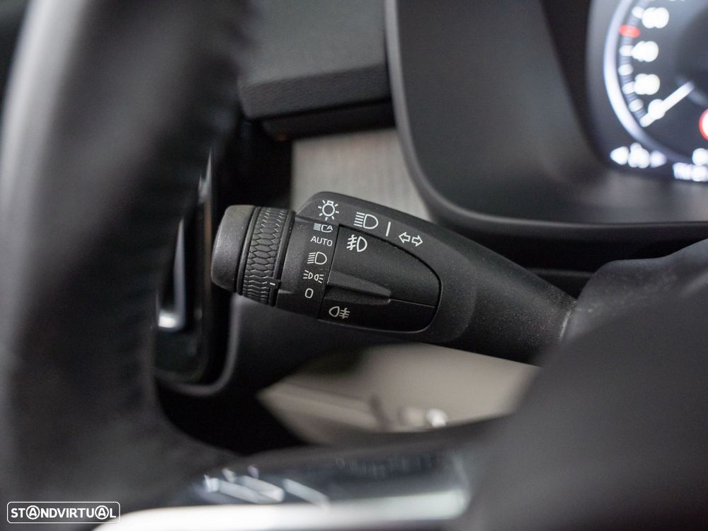 Volvo XC 40 1.5 T3 Inscription Geartronic - 21