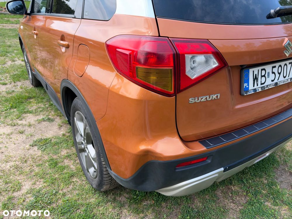 Suzuki Vitara 1.6 Premium 4WD - 22