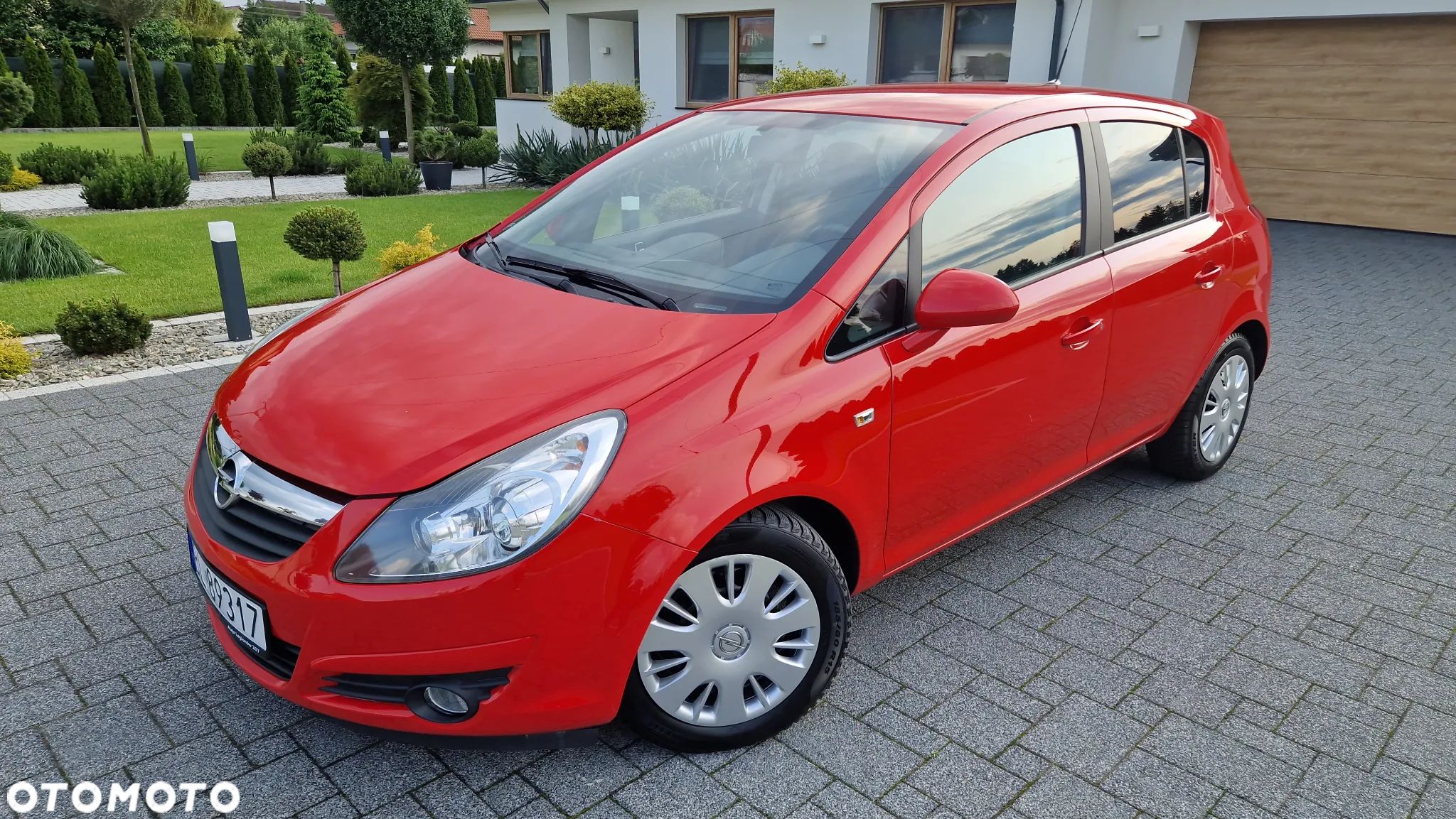 Opel Corsa 1.2 16V Cosmo - 1