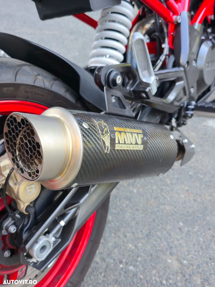 BMW G310R - 6