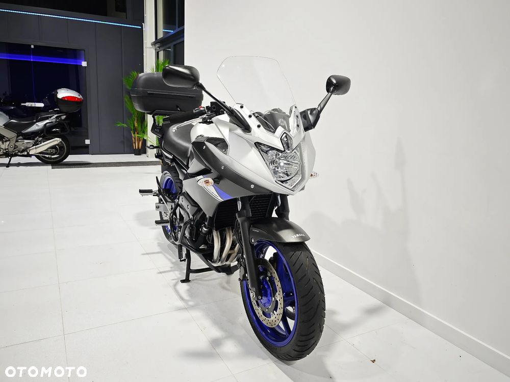 Yamaha XJ - 5