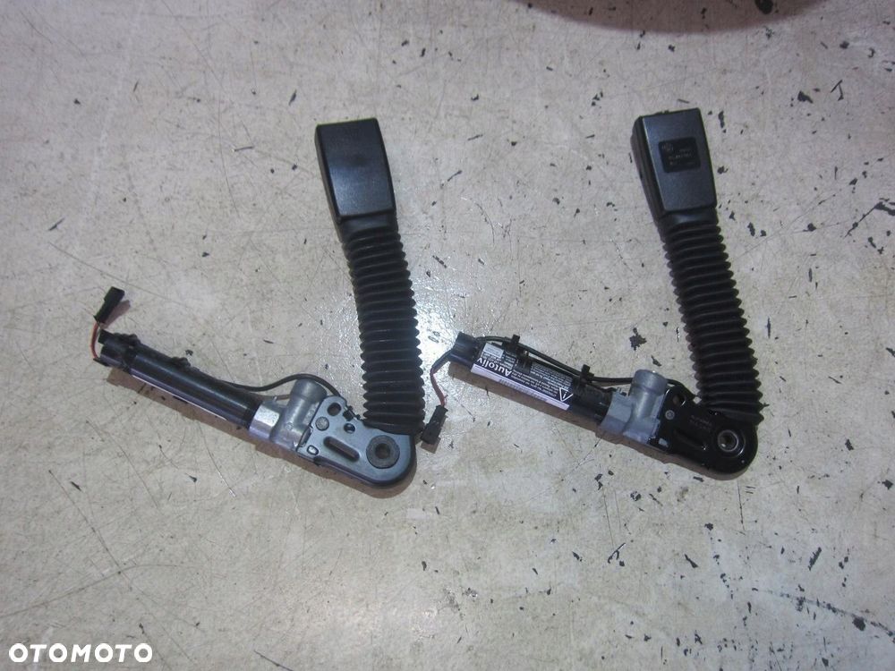 BMW 5 F10 535i X-DRIVE DESKA ROZDZIELCZA AIRBAG KONSOLA NAPINACZE 9207381 - 11