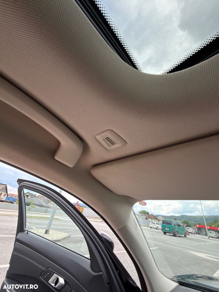 BMW Seria 3 320d Aut. - 22