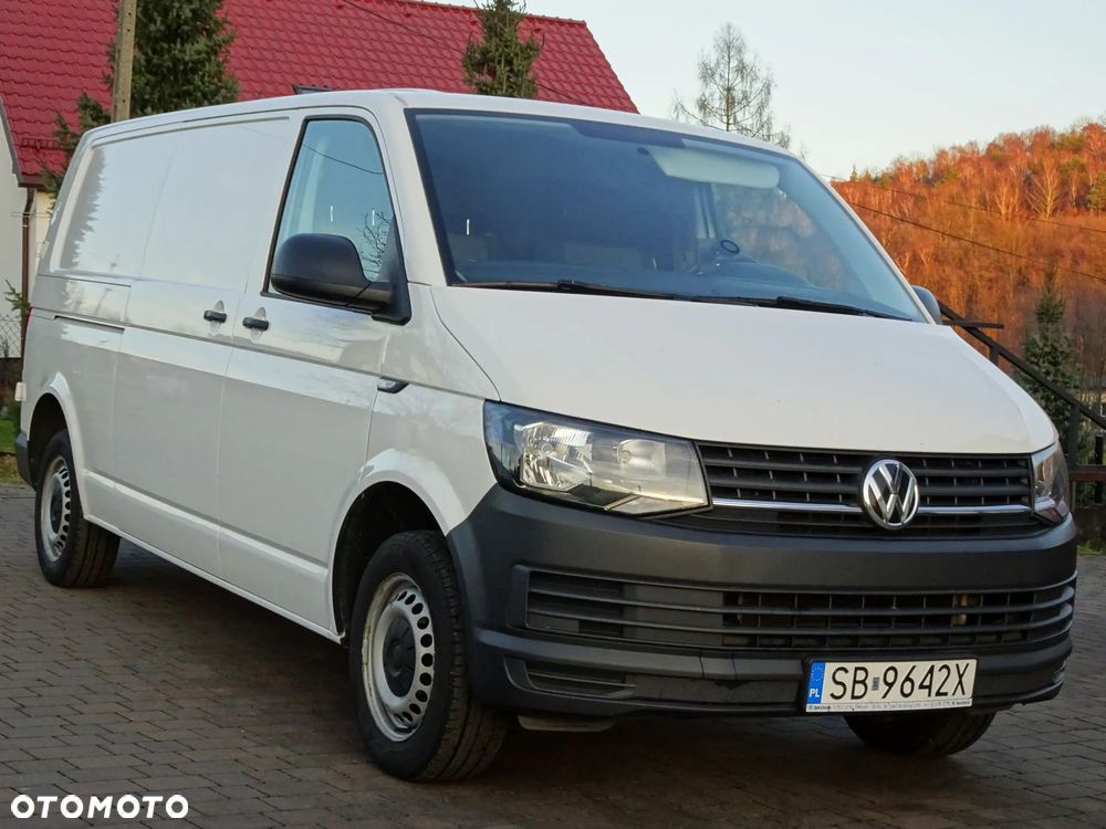 Volkswagen Transporter - 2