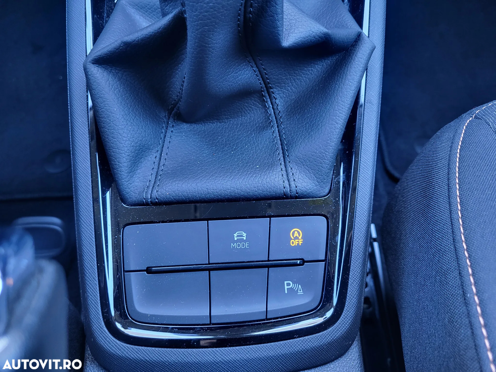 Skoda Kamiq 1.0 TSI Style - 33