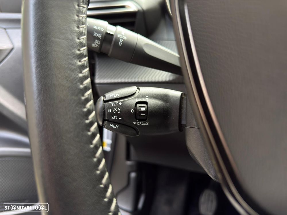 Peugeot 2008 1.5 BlueHDi Active Pack - 14