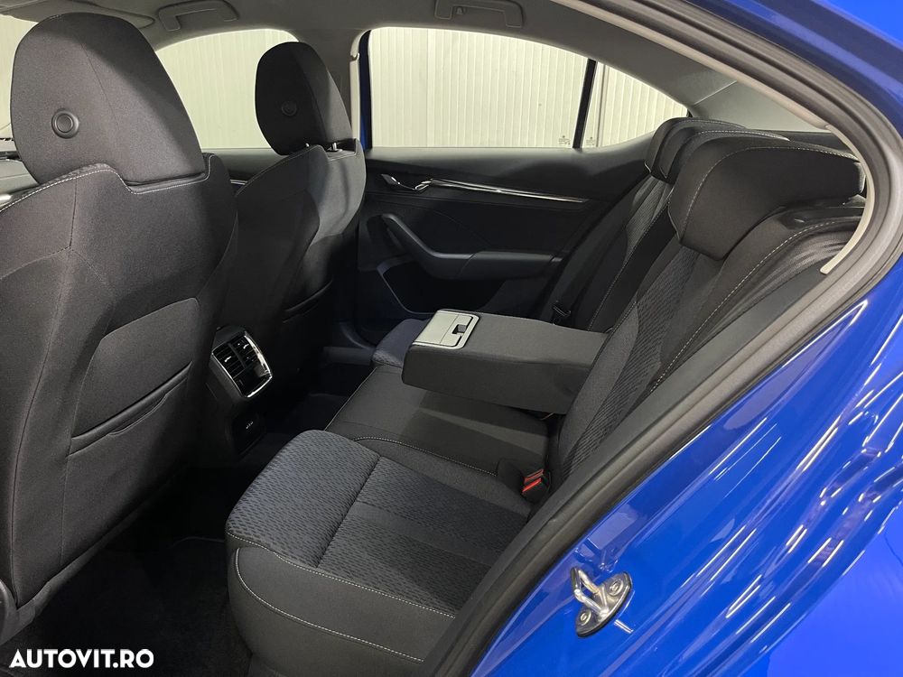 Skoda Octavia 1.5 TSI ACT DSG Style - 13