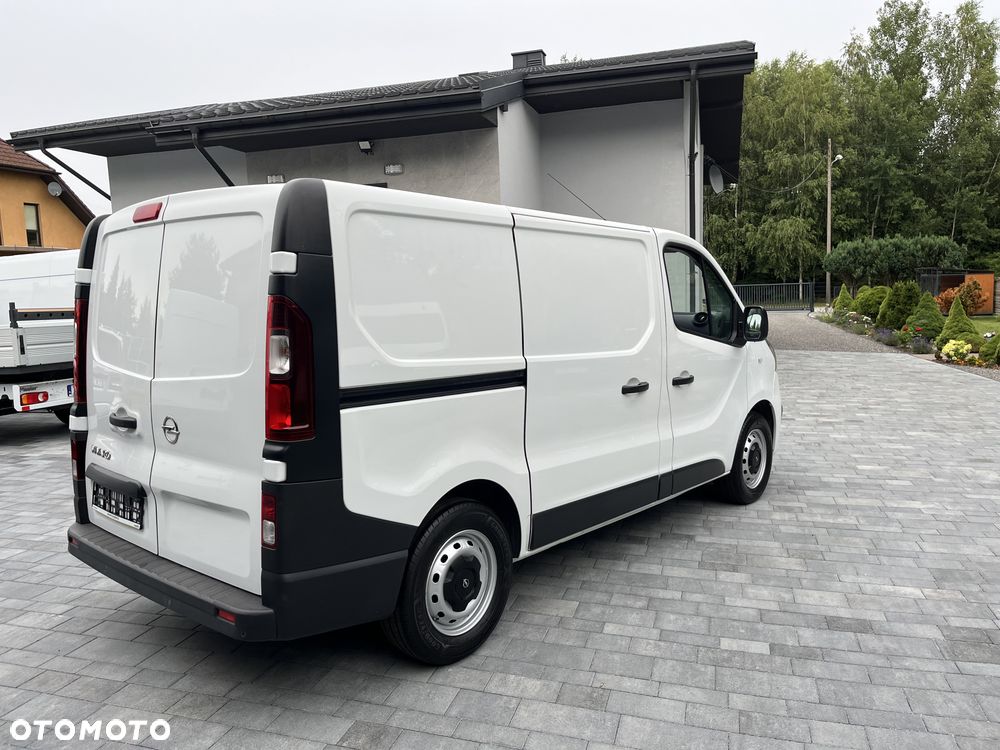 Opel Vivaro - 6