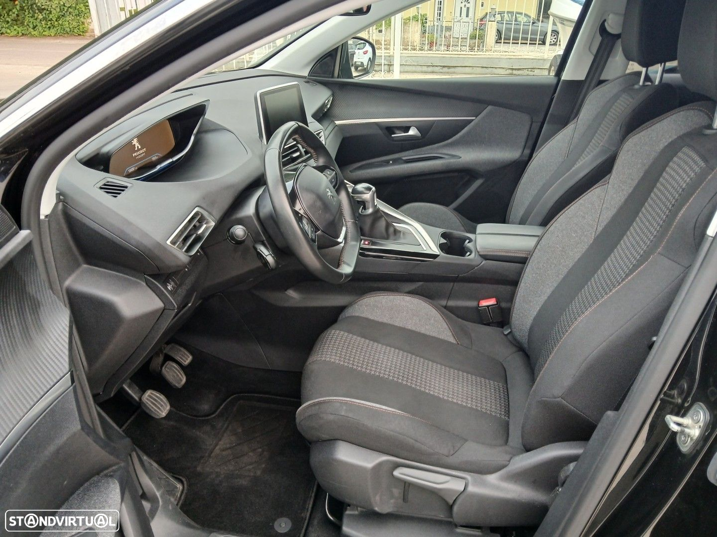 Peugeot 3008 1.5 BlueHDi Active - 15