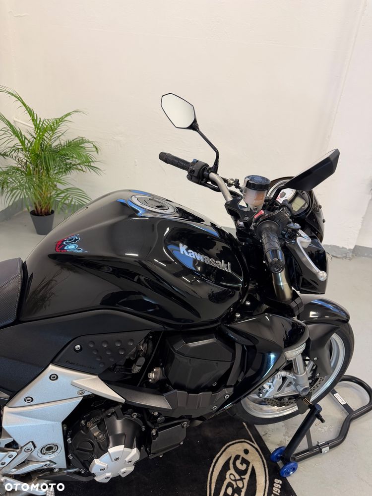 Kawasaki Z - 12