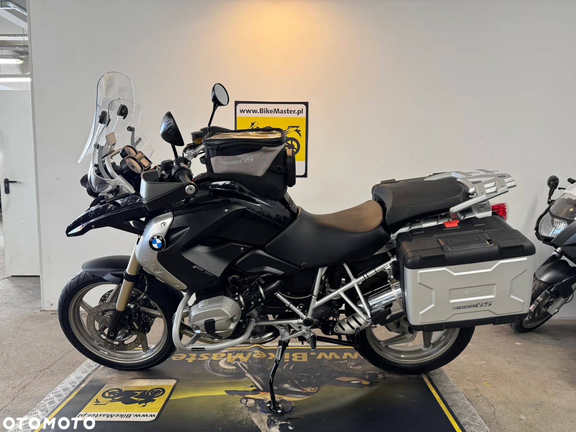 BMW R - 2