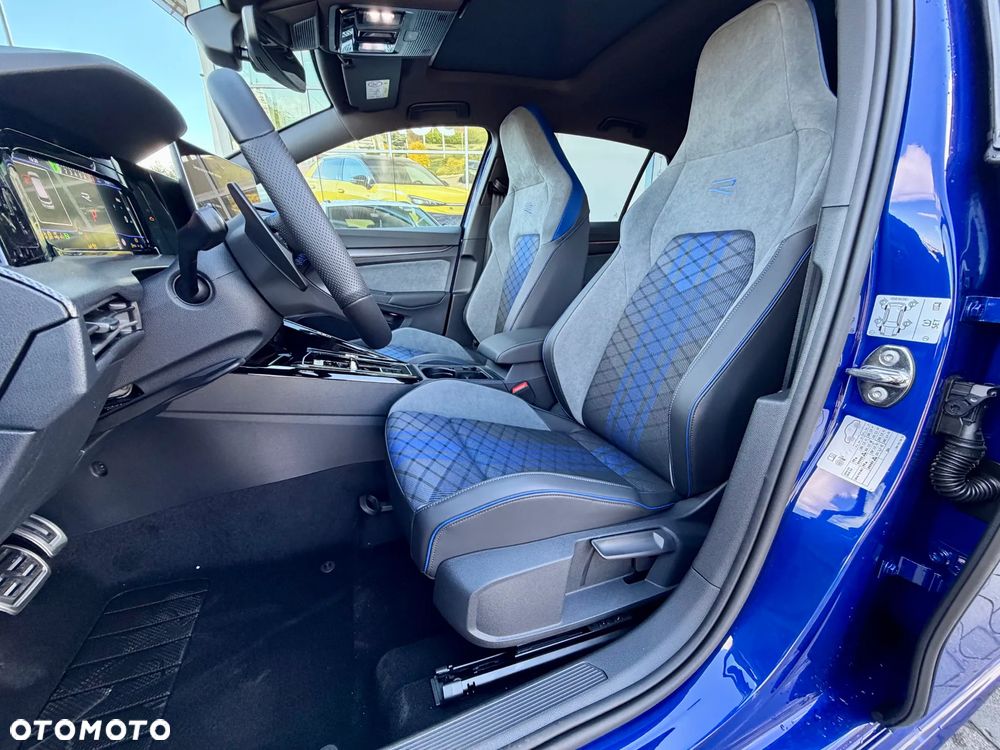 Volkswagen Golf 2.0 TSI 4Motion R DSG - 11