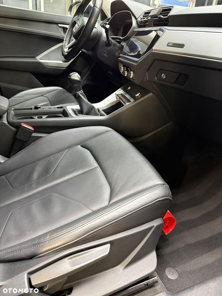 Audi Q3 35 TFSI - 5
