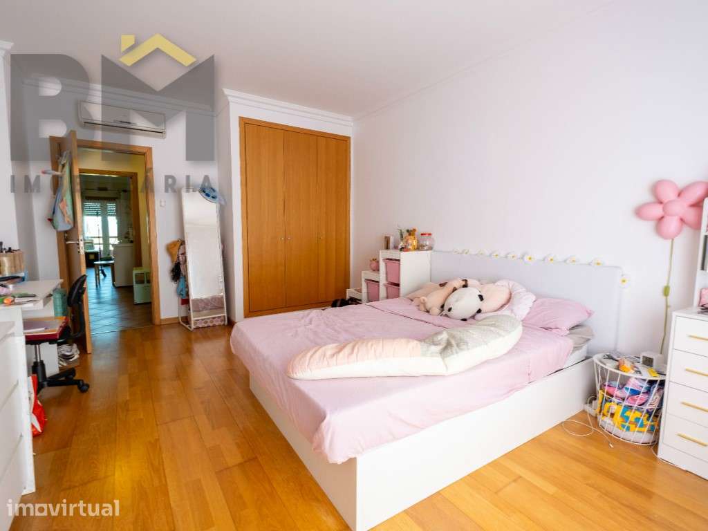 Fantástico apartamento T3 numa das zonas mais procuradas da cidade - Grande imagem: 4/24