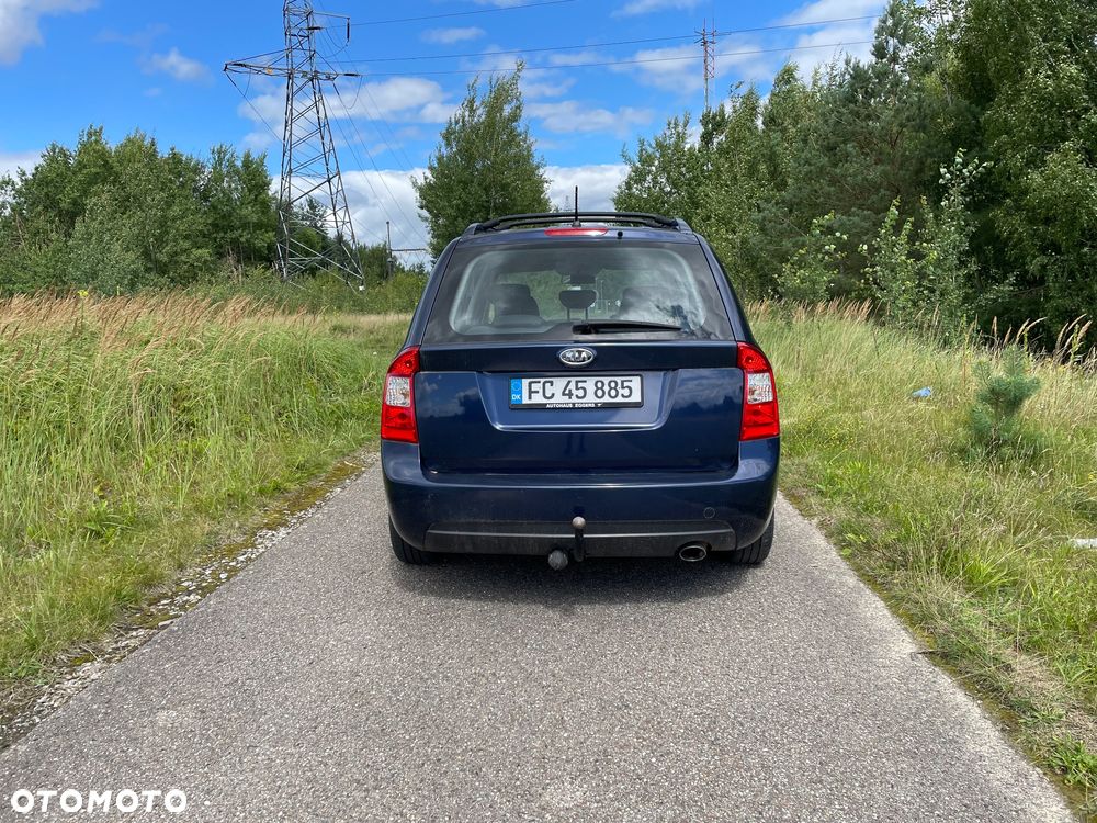 Kia Carens 2.0 CVVT EX - 9