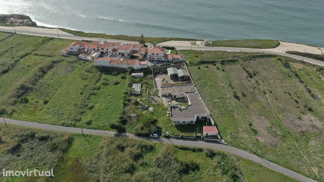 Hostel Boutique T8 + 2 bungalows T1 em Silveira, Torres Vedras - Grande imagem: 3/14