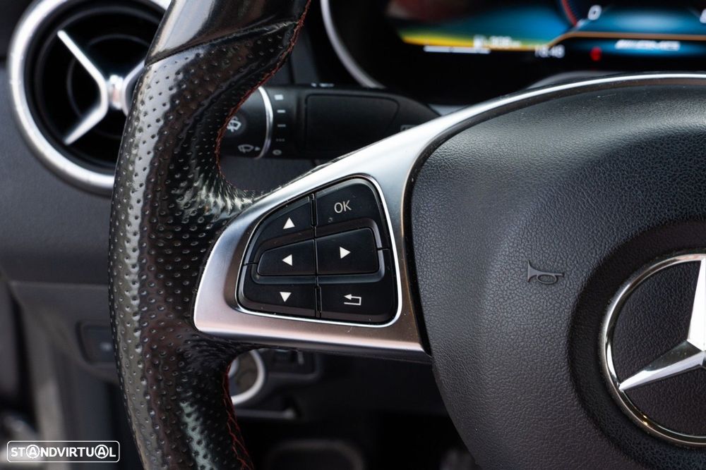 Mercedes-Benz CLA 180 d AMG Line - 29