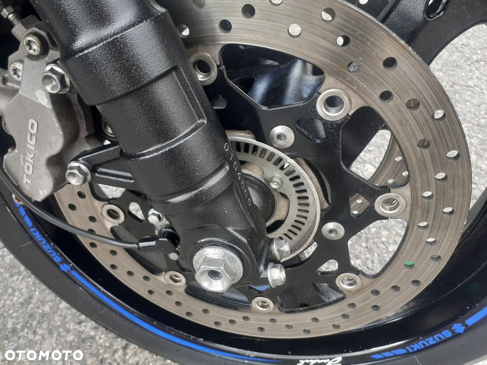 Suzuki GSX - 9