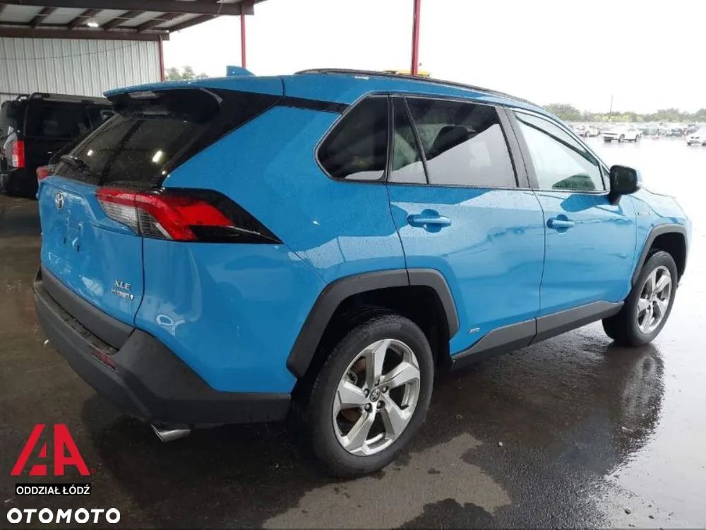 Toyota RAV4 - 4
