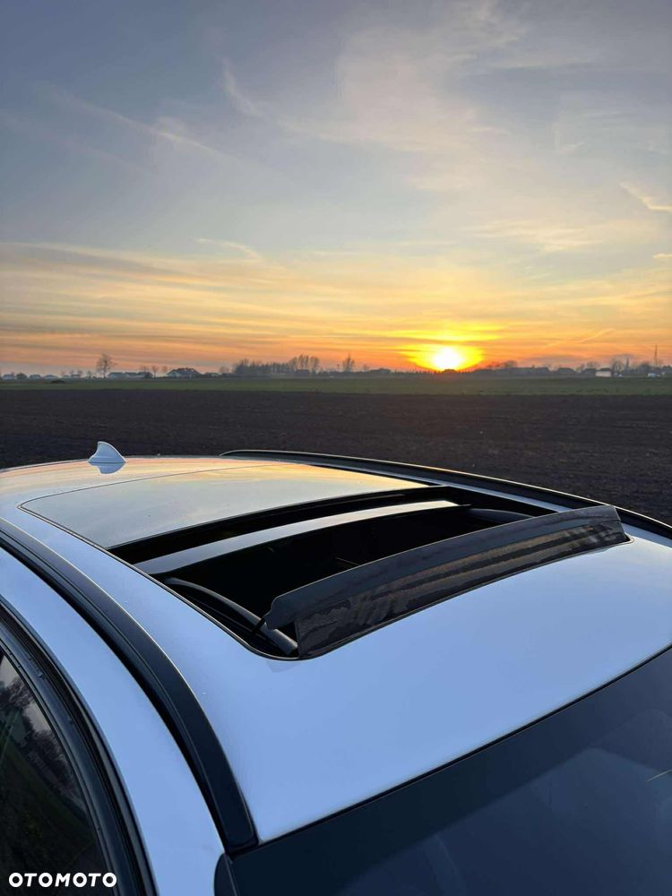 BMW Seria 3 325d M Sport - 18