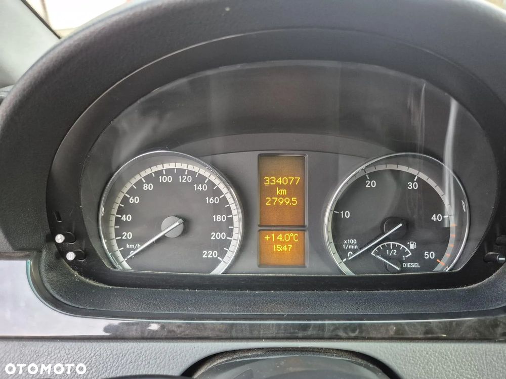 Mercedes-Benz Viano - 5